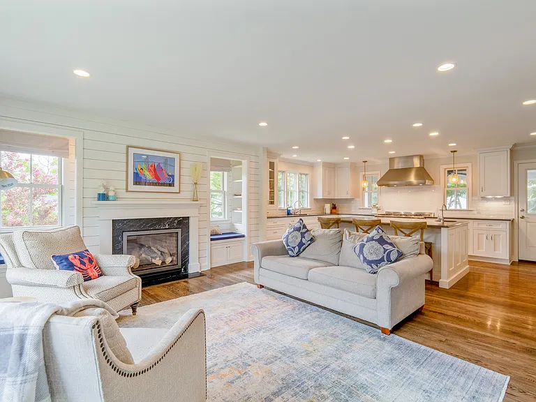 234 Providence Rd — Photo 13