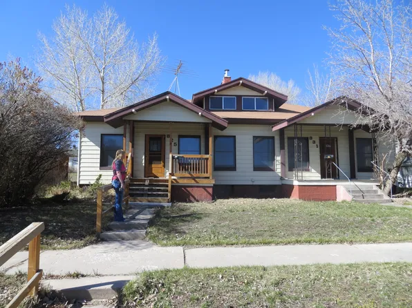 825 Sage St, Evanston, WY 82930