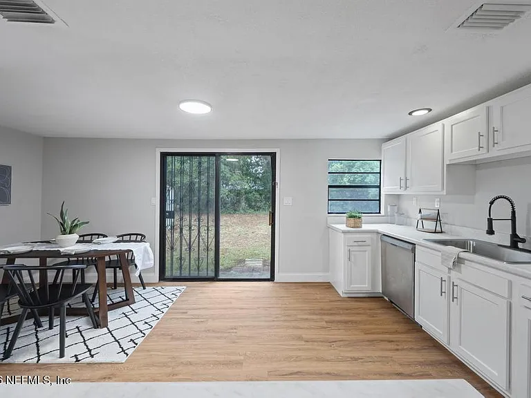 1012 Beckner Ave — Photo 16