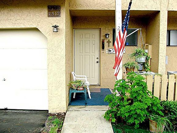 3rd image of 2912 NW 80th Avenue #2912