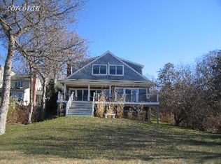 15 Lake Dr, Southampton, NY 11968