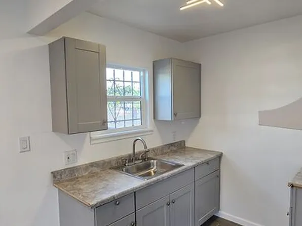 136 W 99th St Unit 1/2, Los Angeles, CA 90003