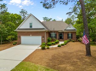 9 Surry Ln, Pinehurst, NC 28374