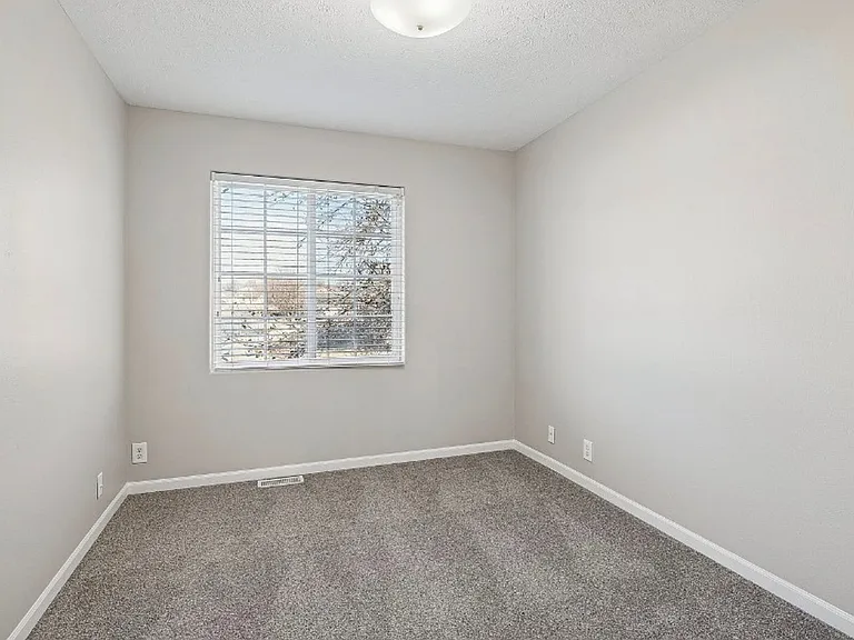 7841 Bondesson St — Photo 14