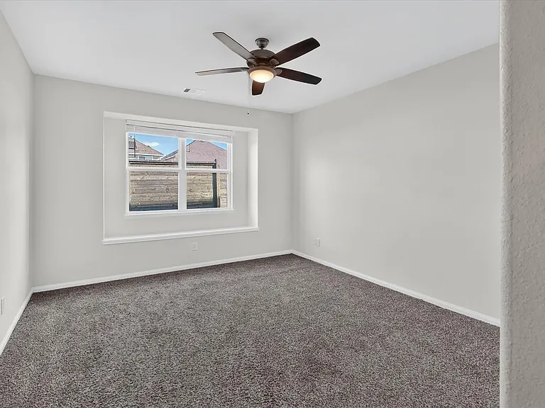 24839 Goldoni Dr — Photo 21