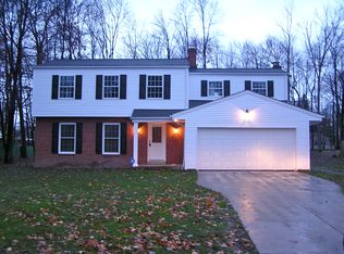 3760 Meadow Gtwy, Broadview Heights, OH