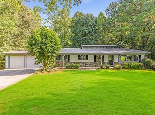 8014 Holyoke Rd, Cumming, GA 30040