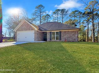 107 Elms Court Dr, Florence, MS 39073