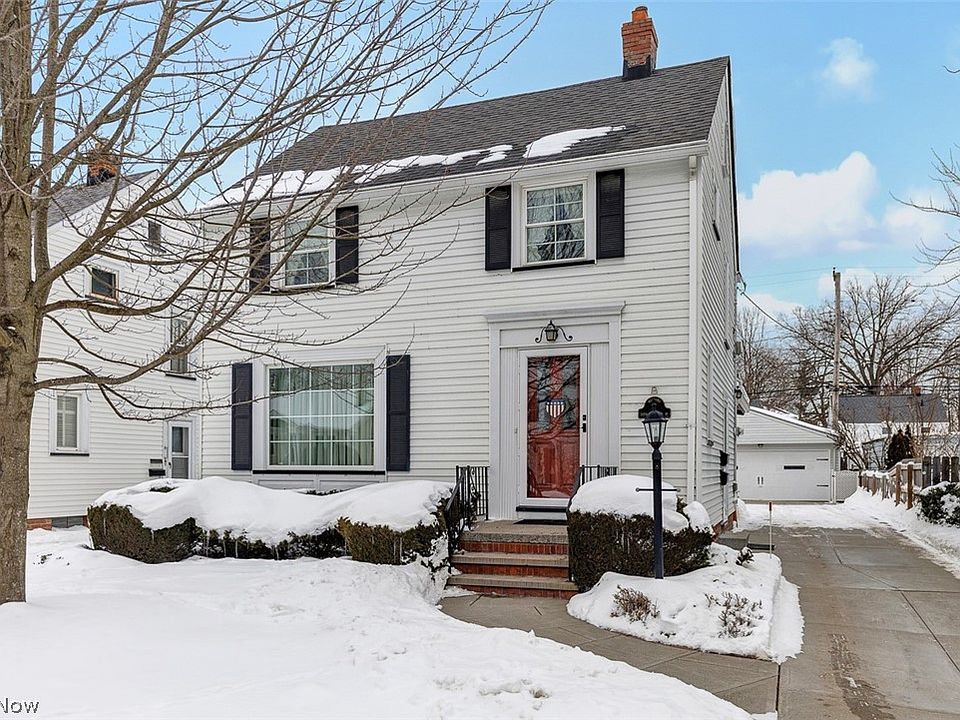 1st image of 20718 Stanford Ave