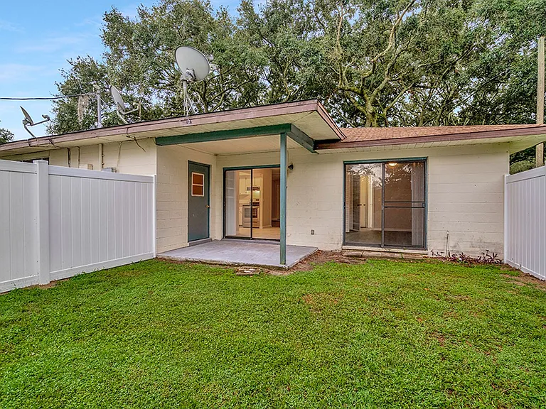 12002 Embarcadero Dr — Photo 16