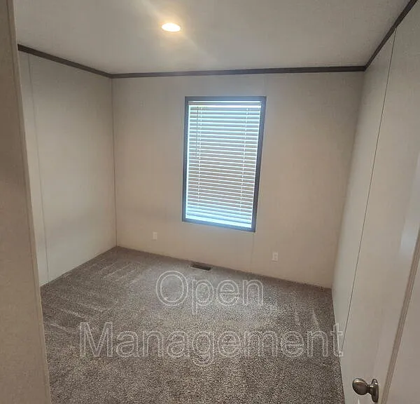 511 E 1st St #72 — Photo 7