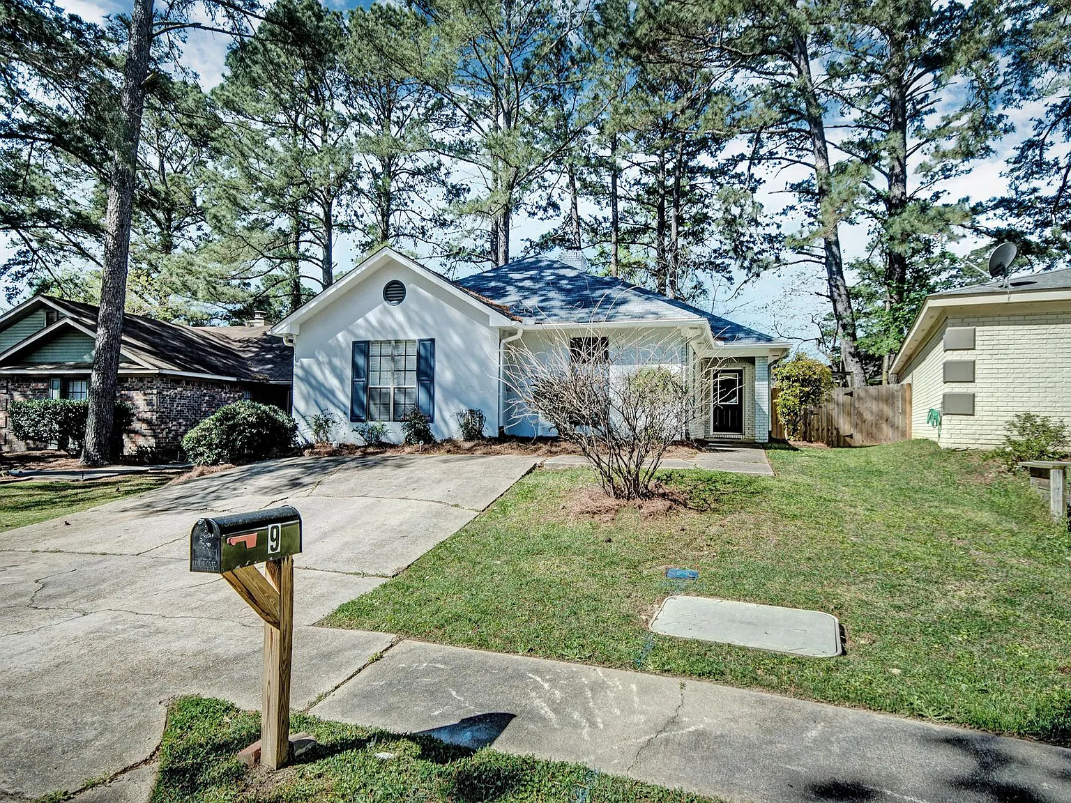 3 bed, 1500 sqft, $5,100 — Photo 2