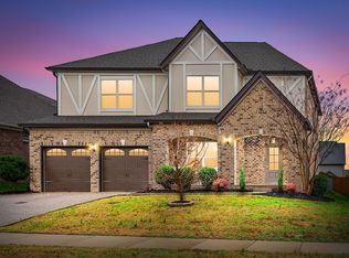 1102 Marys Pl, Lebanon, TN 37090