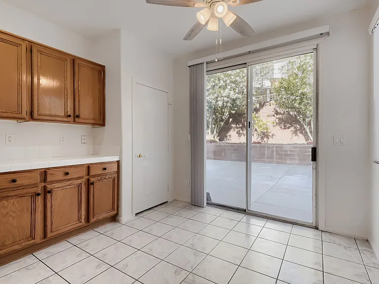 1037 Plentywood Pl — Photo 12