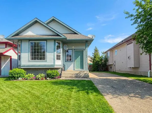 9024 S 63rd Ave, Grande Prairie, AB T8W 2M3