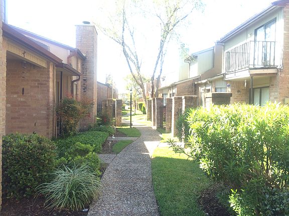 3rd image of 13467 Parkway Blvd