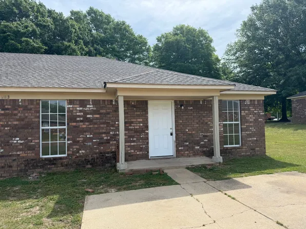 113B Nikki Dr, Senatobia, MS 38668