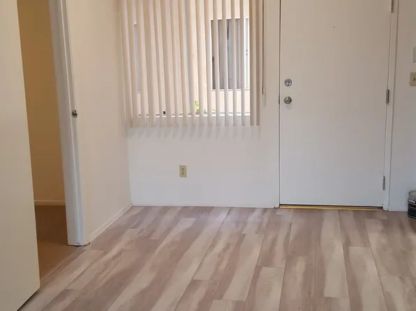 Laurel Canyon, 5038 Laurel Canyon Blvd APT 102, Valley Village, CA 91607