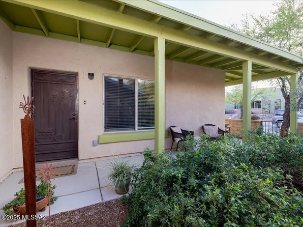 5261 S Civano Blvd, Tucson, AZ 85747
