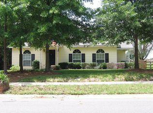 12229 Landen Dr, Charlotte, NC 28277