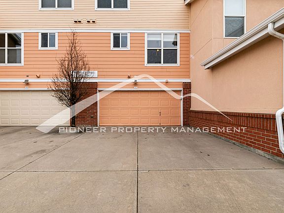 3rd image of 84 Spruce St Unit 903