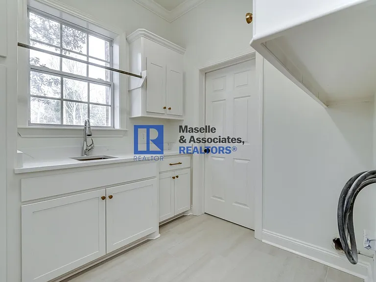 200 Cripple Creek Rd — Photo 30