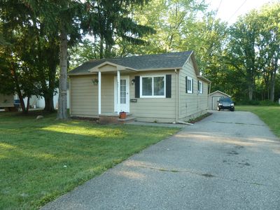567 Helen St, Mount morris, MI, 48458