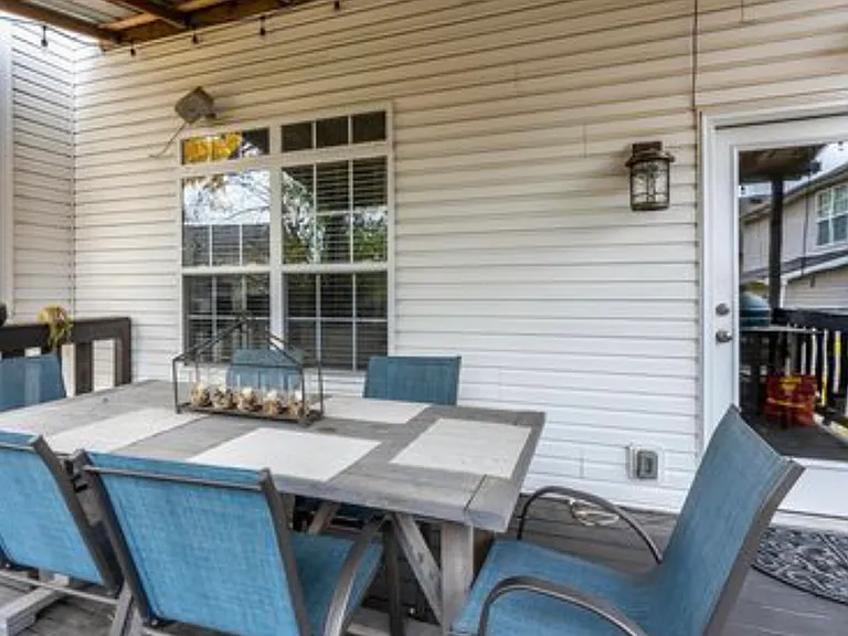 2549 Buck Ln — Photo 22