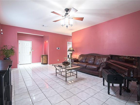 3rd image of 3706 Los Lagos Dr