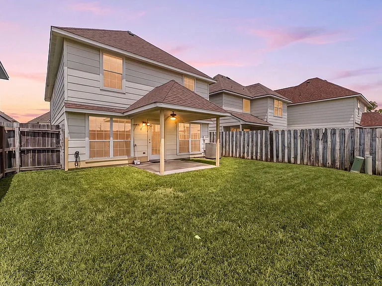 11914 E Vita Cir — Photo 33