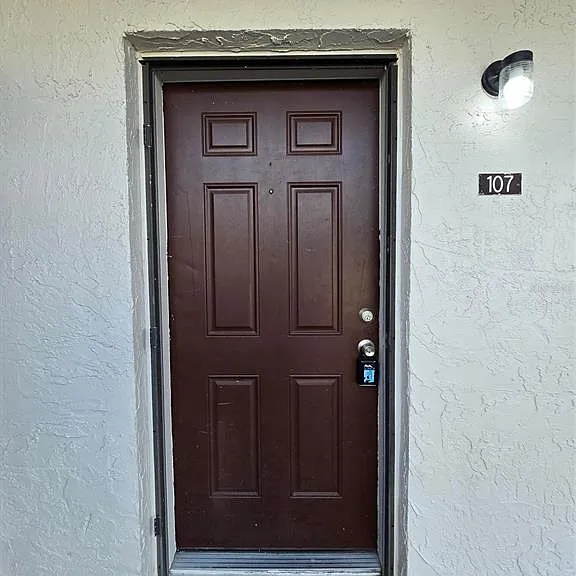 9009 Tudor Dr #G107 — Photo 3