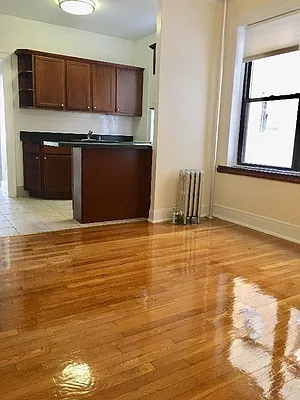 Rented by Axxess Realty Group | media 16