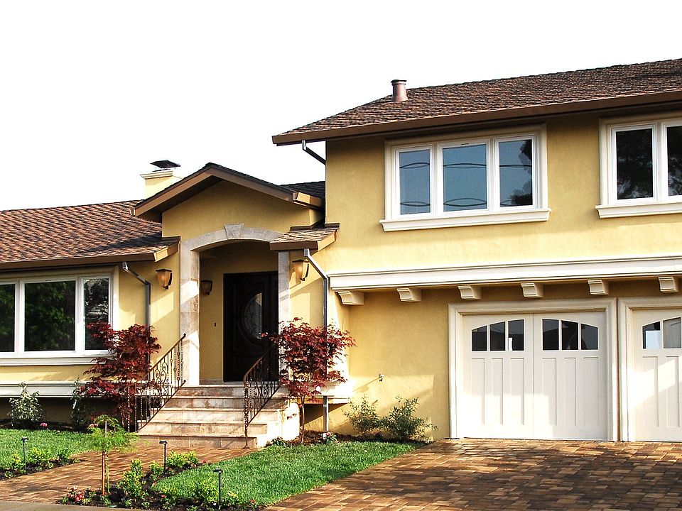 Newly Renovated View Home