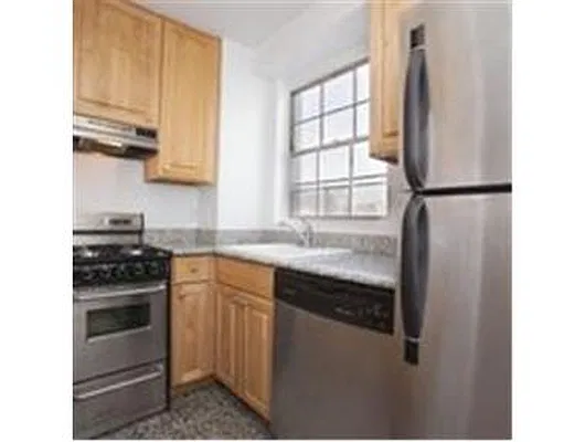 Rented by Douglas Elliman | media 8