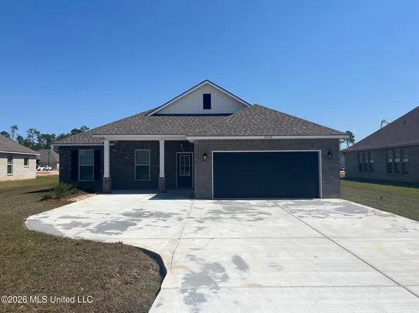 12140 Walker Rd, Ocean Springs, MS 39564