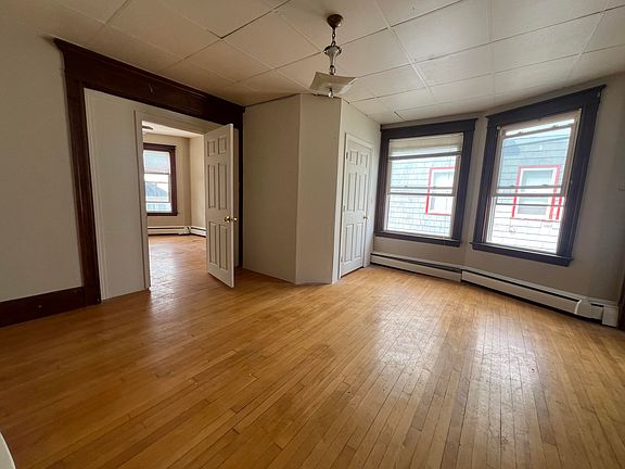 5th image of 280 Pine Street