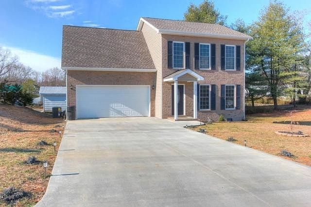 1st image of 6325 Daisy Pt