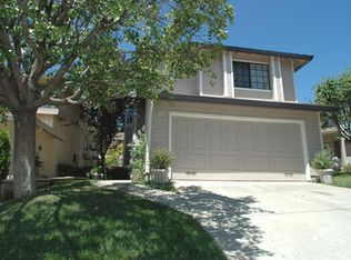 2275 Foxhill Dr, Martinez, CA 94553
