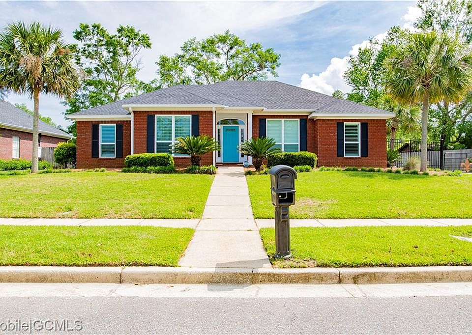 1st image of 31 Tupelo Dr