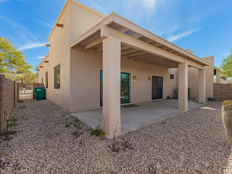 8119 N Peppersauce Dr — Photo 31
