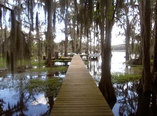 511 Jackson Arm Rd, Karnack, TX 75661