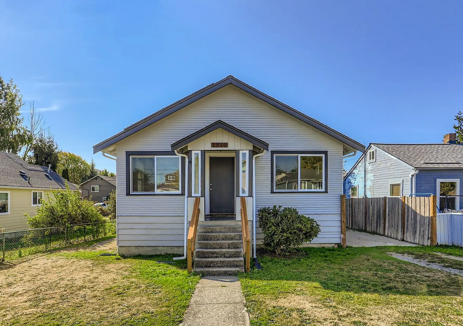 3bed/1bath Home in Great North Everett Neighborhood! — Photo 1