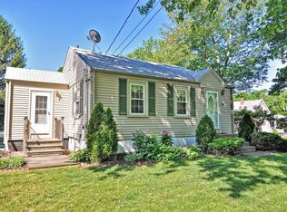 463 Mendon Rd, Attleboro, MA 02703