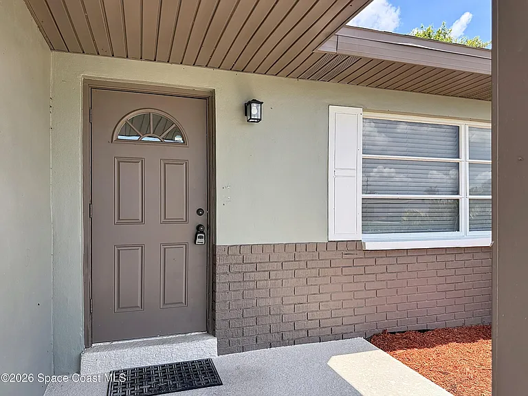 1525 Polaris St — Photo 6