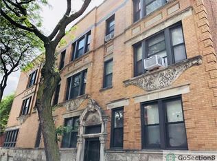 614 S Loomis St #1, Chicago, IL 60607