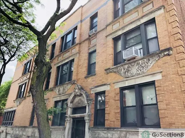 614 S Loomis St #1, Chicago, IL 60607