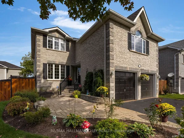 6 Whispering Pine Pl, Barrie, ON L4N 9R9