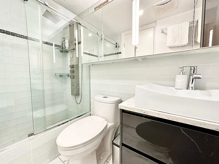 850 Burrard St #1006 — Photo 20