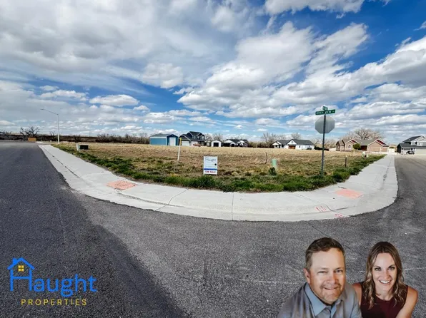1202 Big Horn Dr, Douglas, WY 82633
