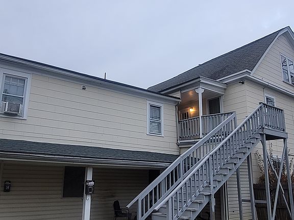 2nd image of 1104 Bridge St #11312959